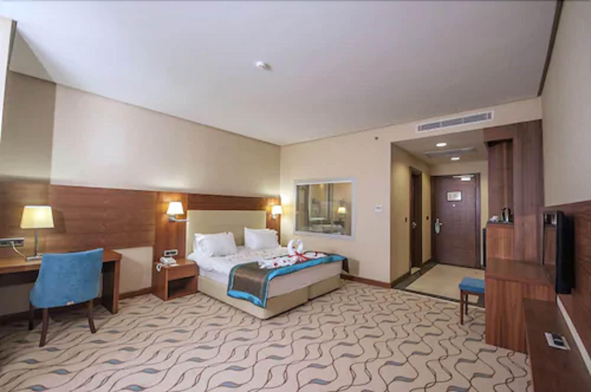 אודיירן Margi Hotel מראה חיצוני תמונה A room at the hotel