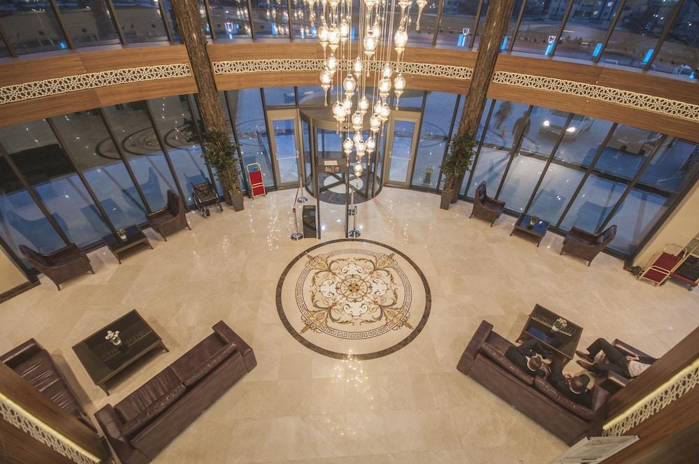 אודיירן Margi Hotel מראה חיצוני תמונה Lobby