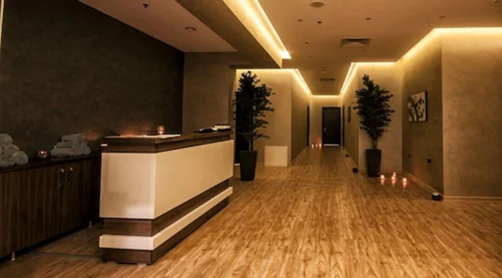 אודיירן Margi Hotel מראה חיצוני תמונה Interior of a spa
