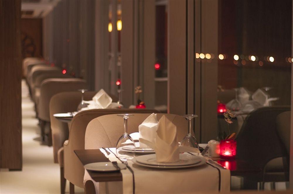 אודיירן Margi Hotel מראה חיצוני תמונה The interior of the restaurant